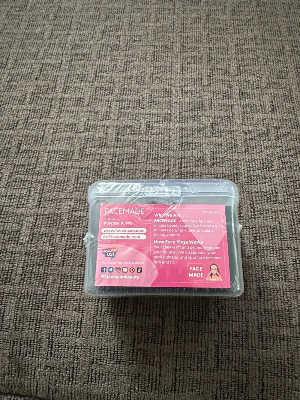 FACEMADE Powder Puffs - Pink Label Compact Case
